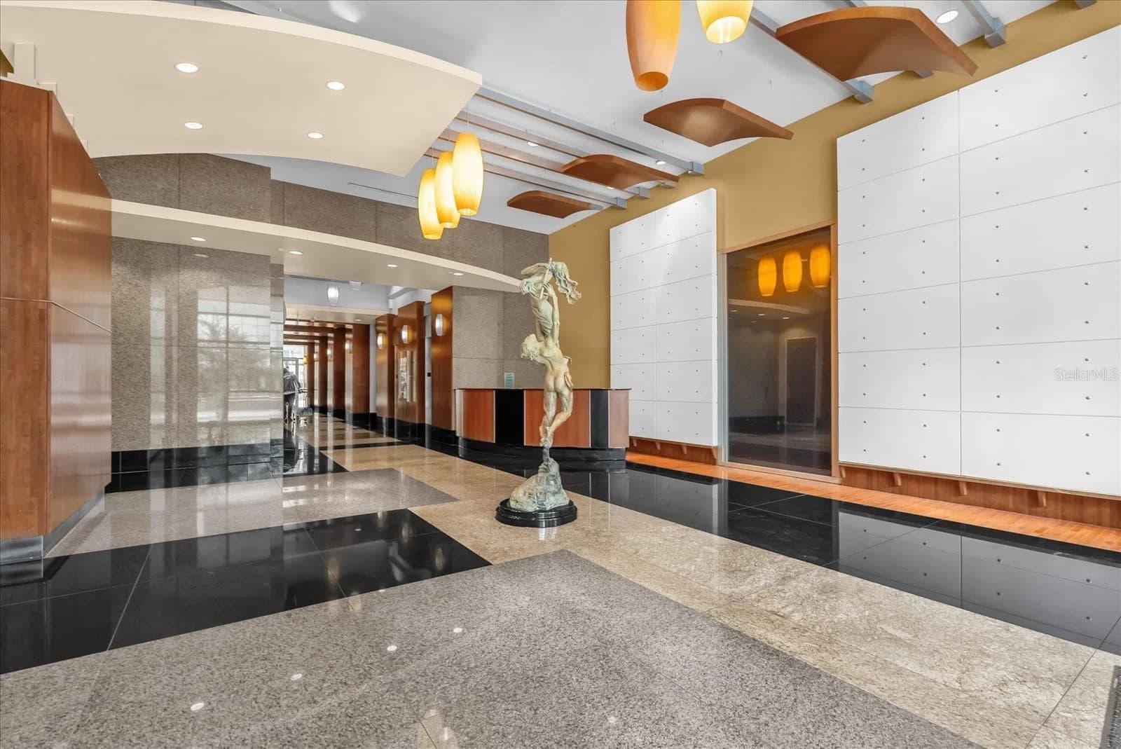 189 ORANGE Avenue #1110, Orlando, FL 32801 3
