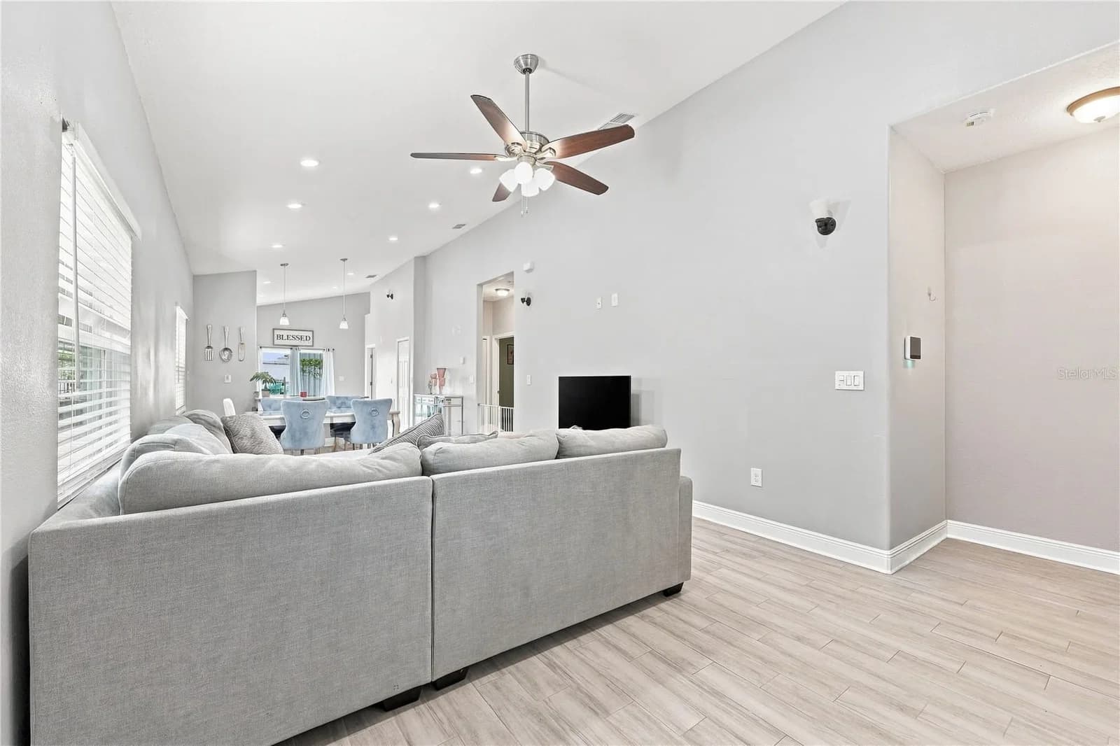 1325 36TH Street 5