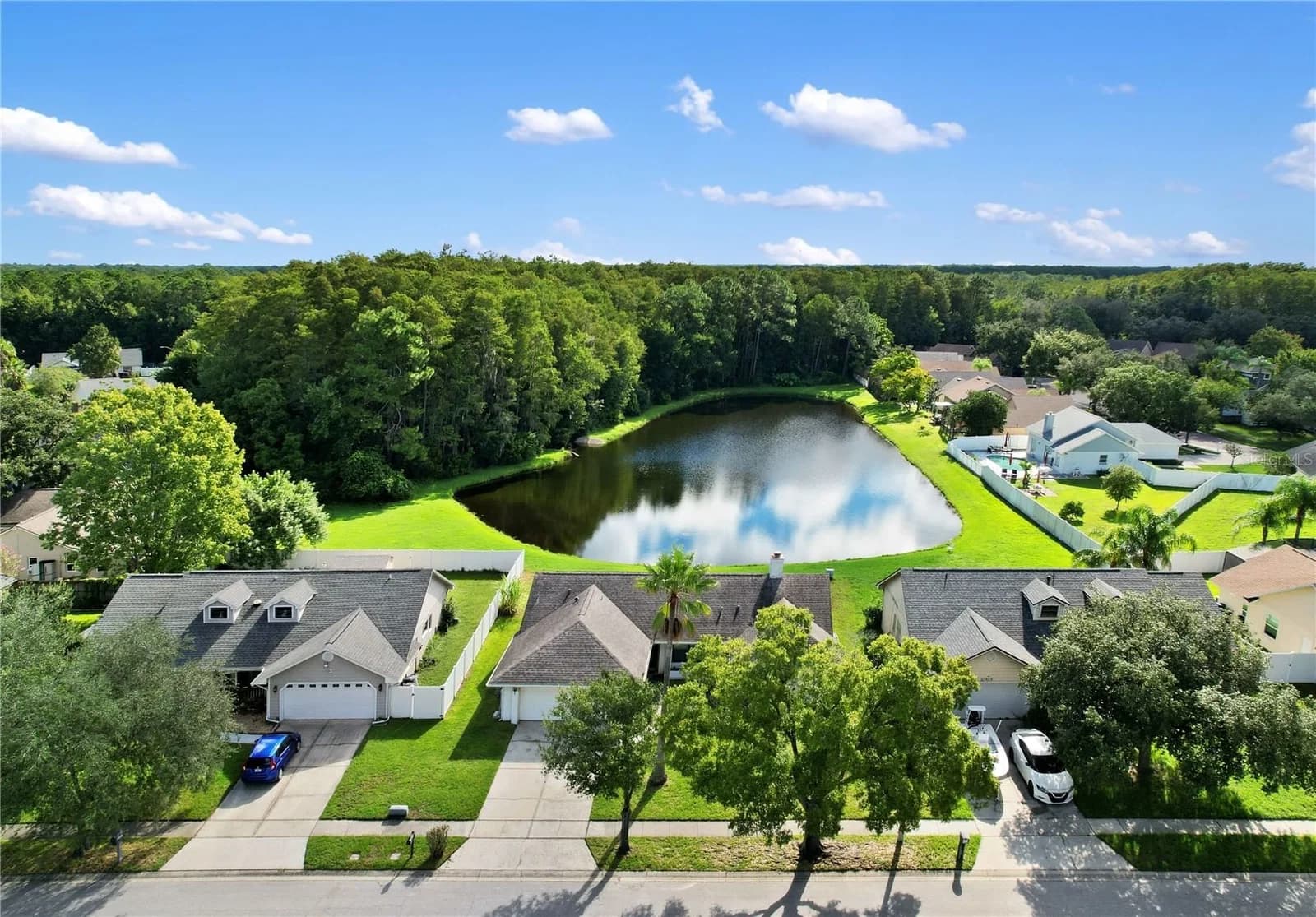 10413 WATER HYACINTH Drive 5