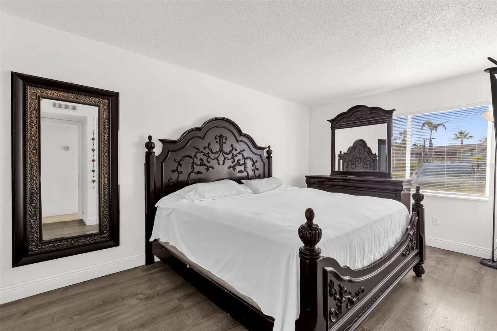4743 TEXAS Avenue #4743B 5