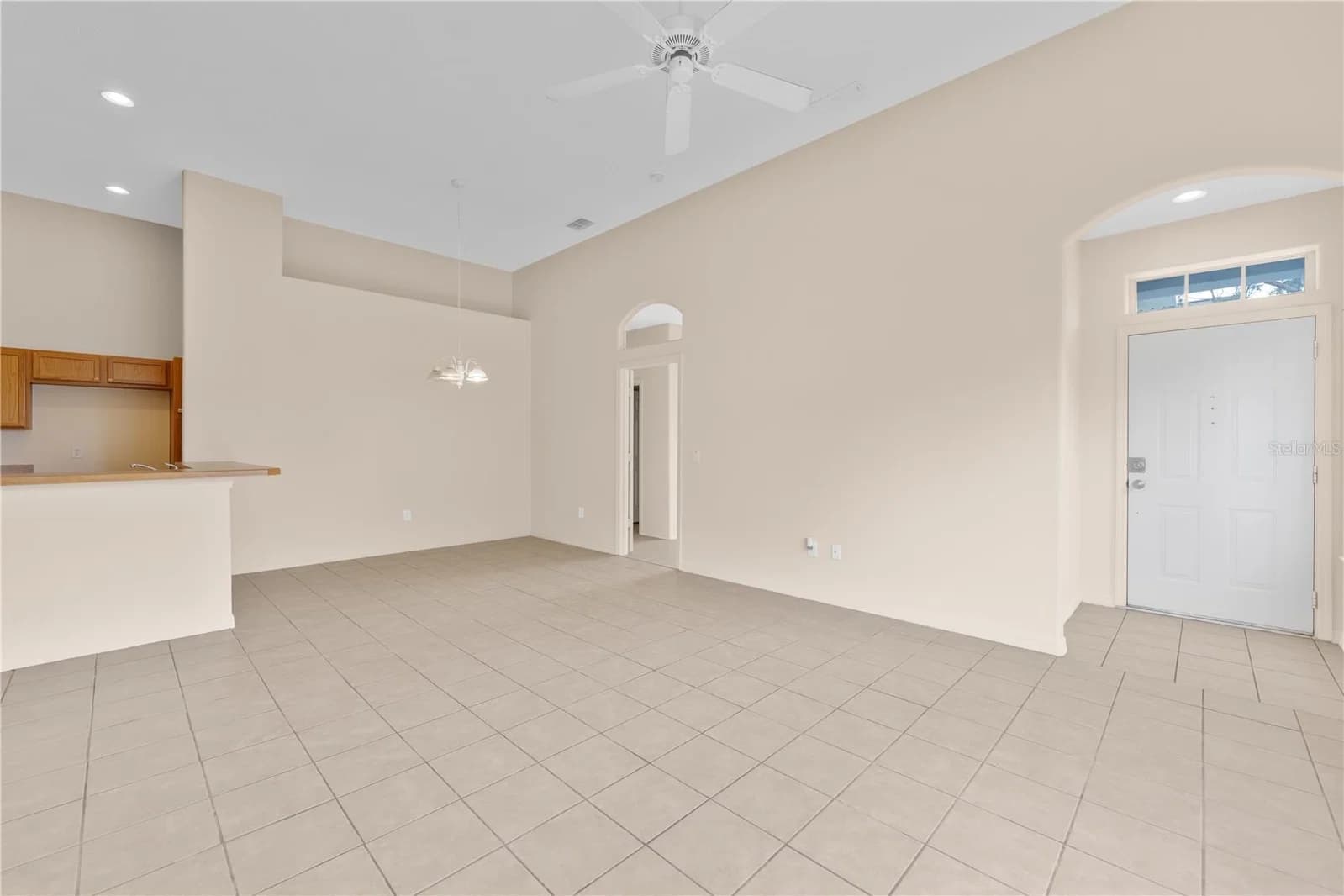 13047 ISLAND BREEZE Court 5
