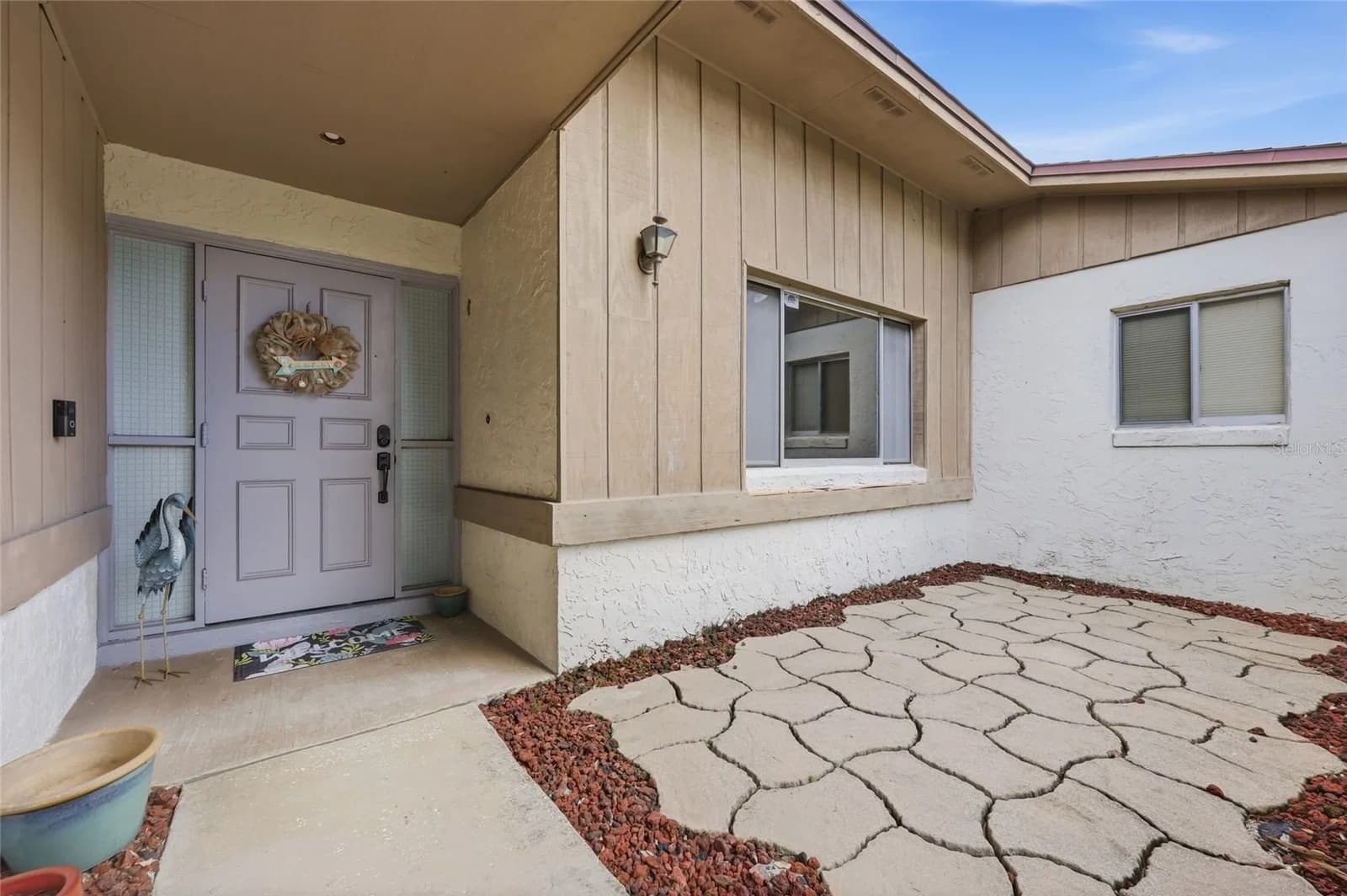 8582 CEDAR COVE Drive, Orlando, FL 32819 2