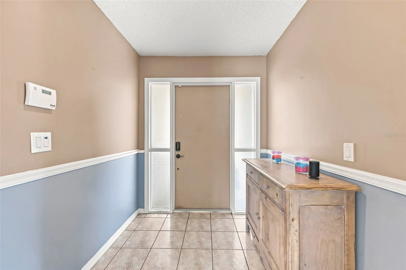 8582 CEDAR COVE Drive, Orlando, FL 32819 3