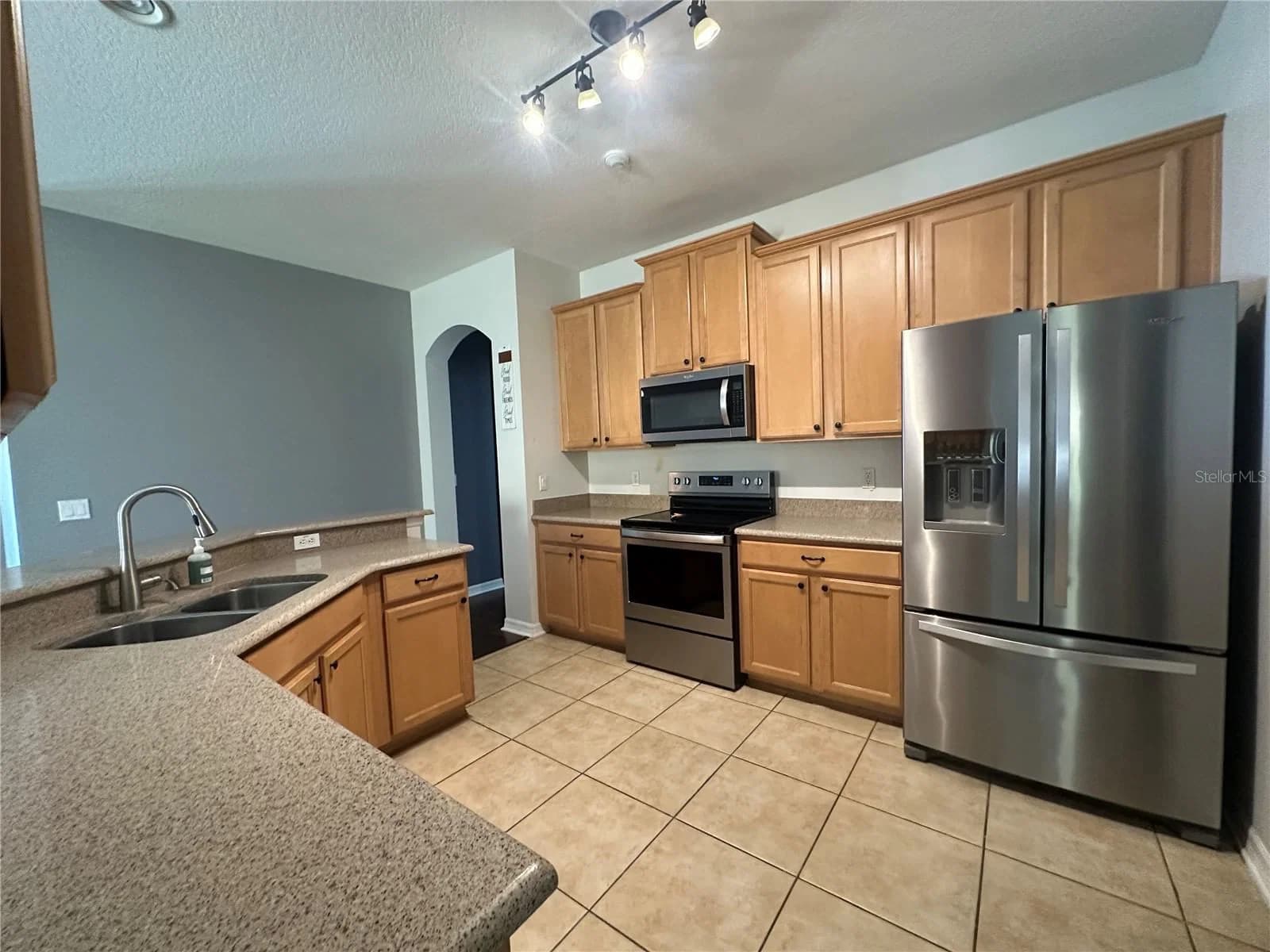 15245 STONEBRIAR Way 5