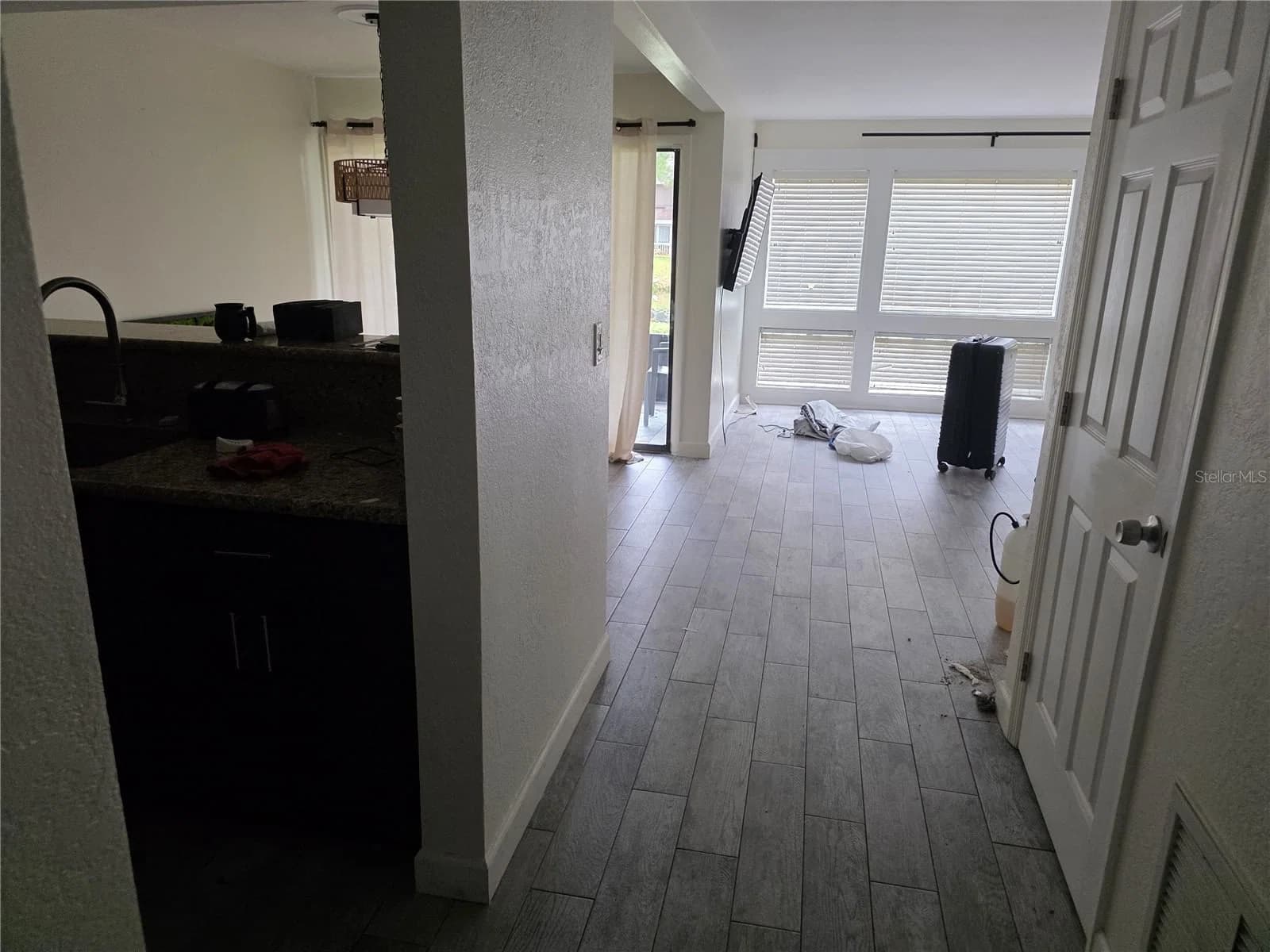 6106 PEREGRINE Avenue #C07 5