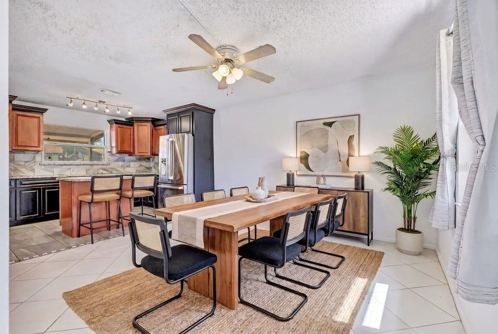 7517 QUAIL RUN Court 4