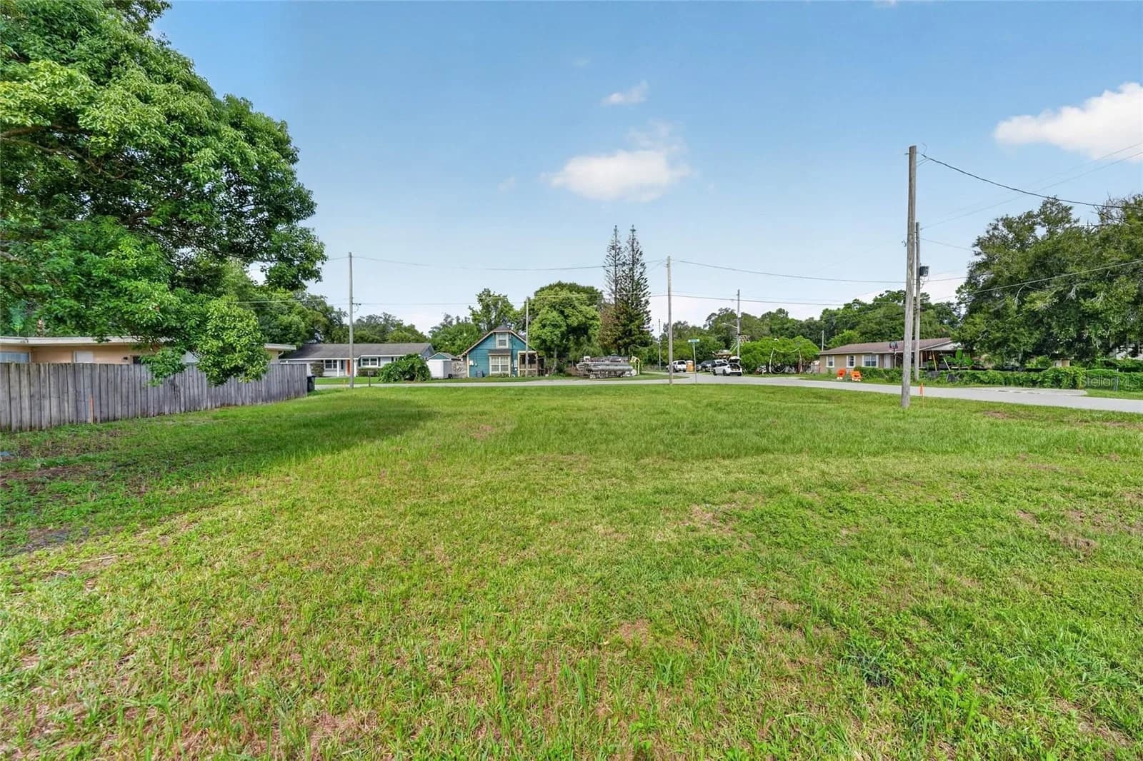 5102 SUNRISE Boulevard, Orlando, FL 32803 2