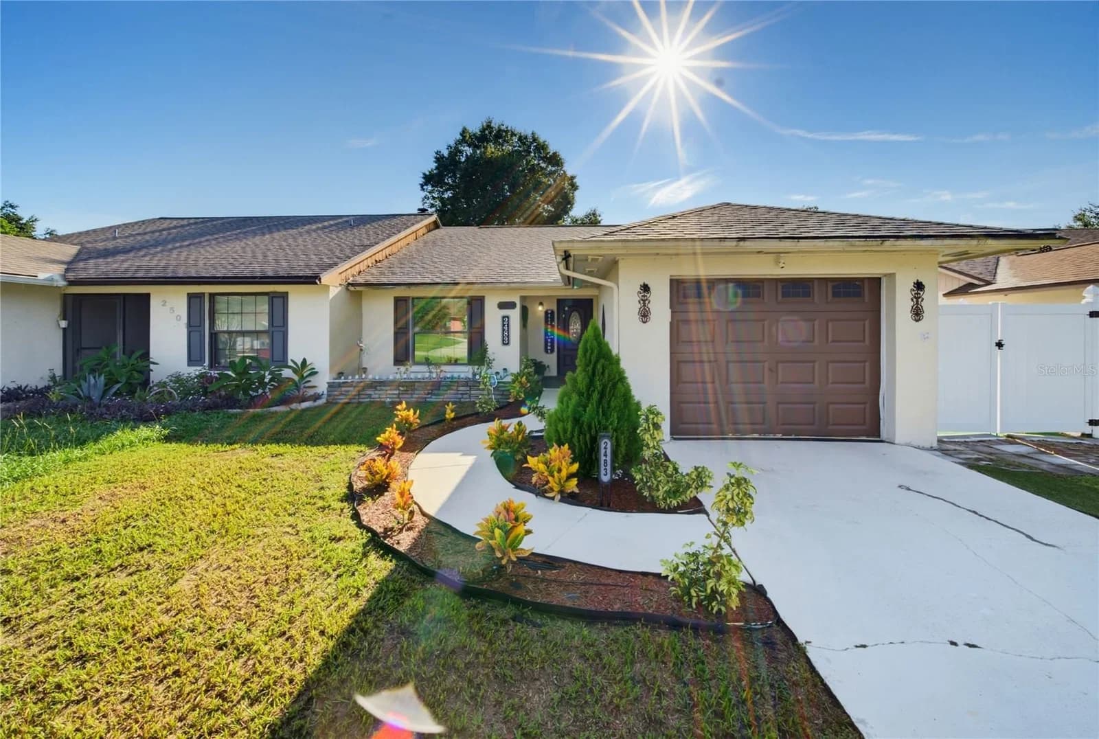 2483 LONG MEADOW Way 5