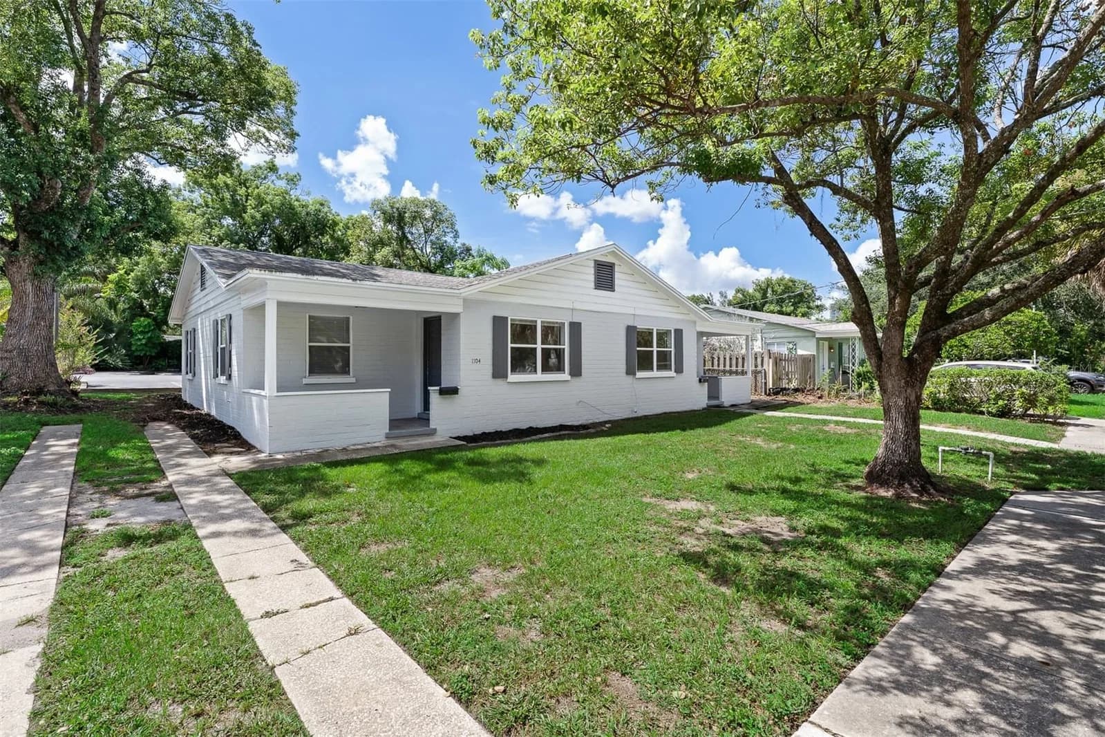 1104 HARWOOD Street, Orlando, FL 32803 2