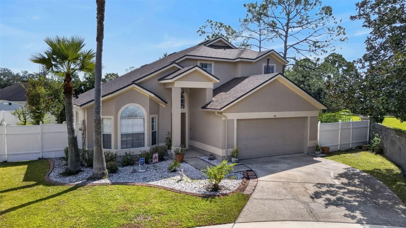 101 RAZORBILL Court, Orlando, FL 32828 2