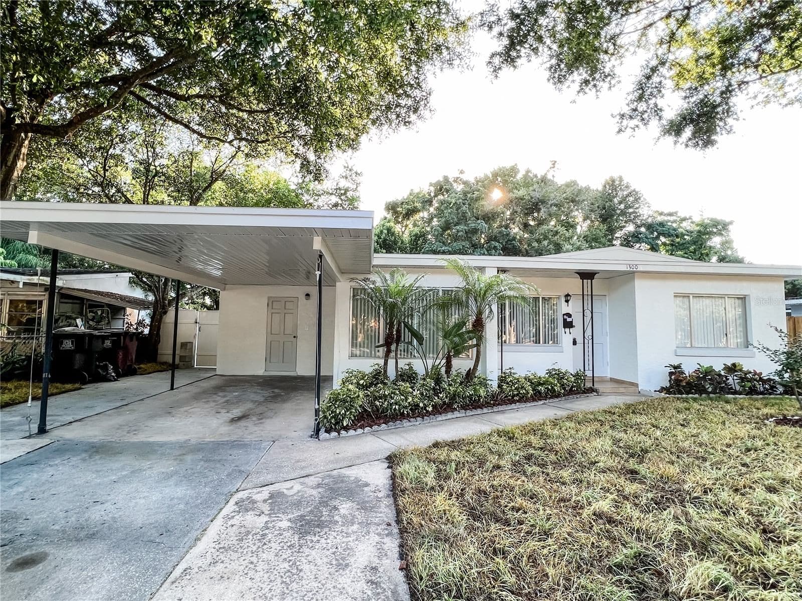 1300 BENNETT Road, Orlando, FL 32803