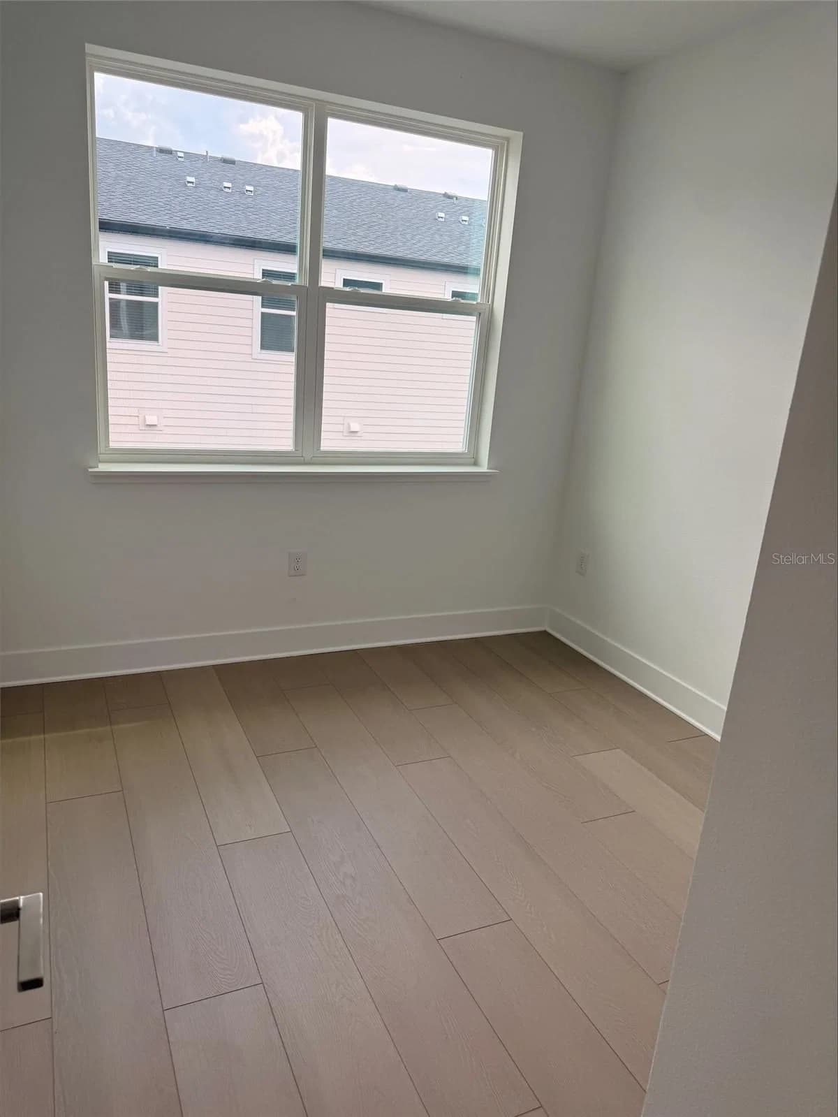 9148 SINATRA Lane 4