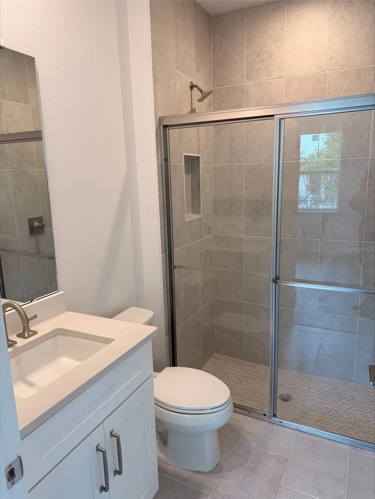 9148 SINATRA Lane 5