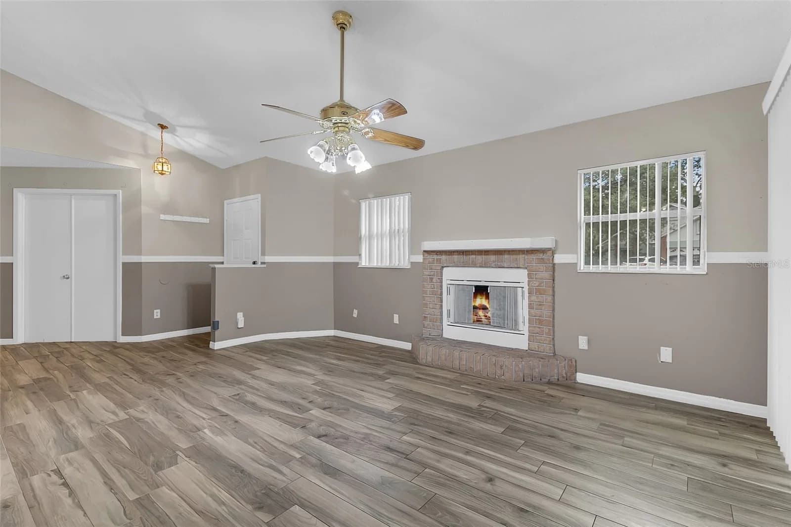 2601 BRIANA Court 5