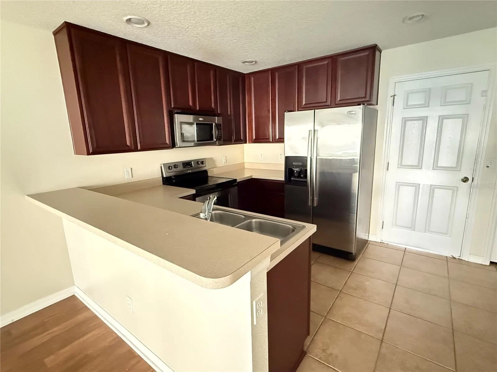 287 WINDING VINE Lane #34, Orlando, FL 32824 2