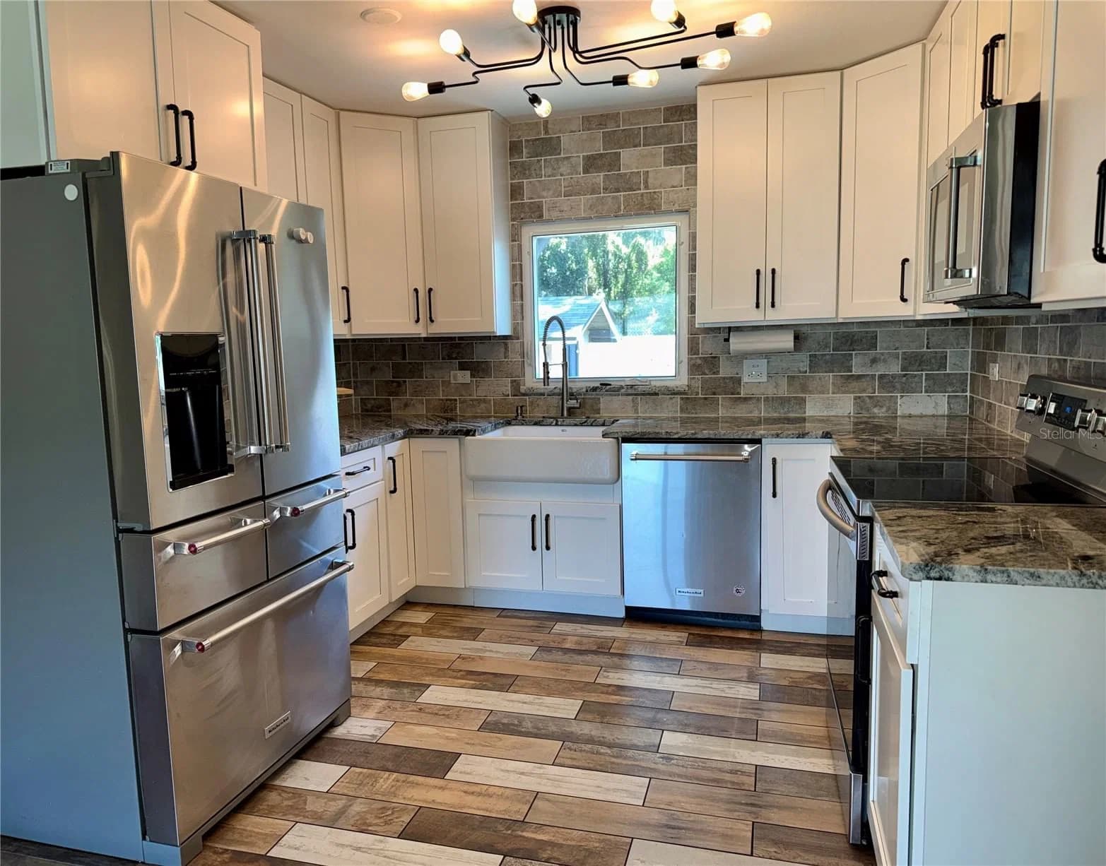 4131 GRANT Boulevard, Orlando, FL 32804 3