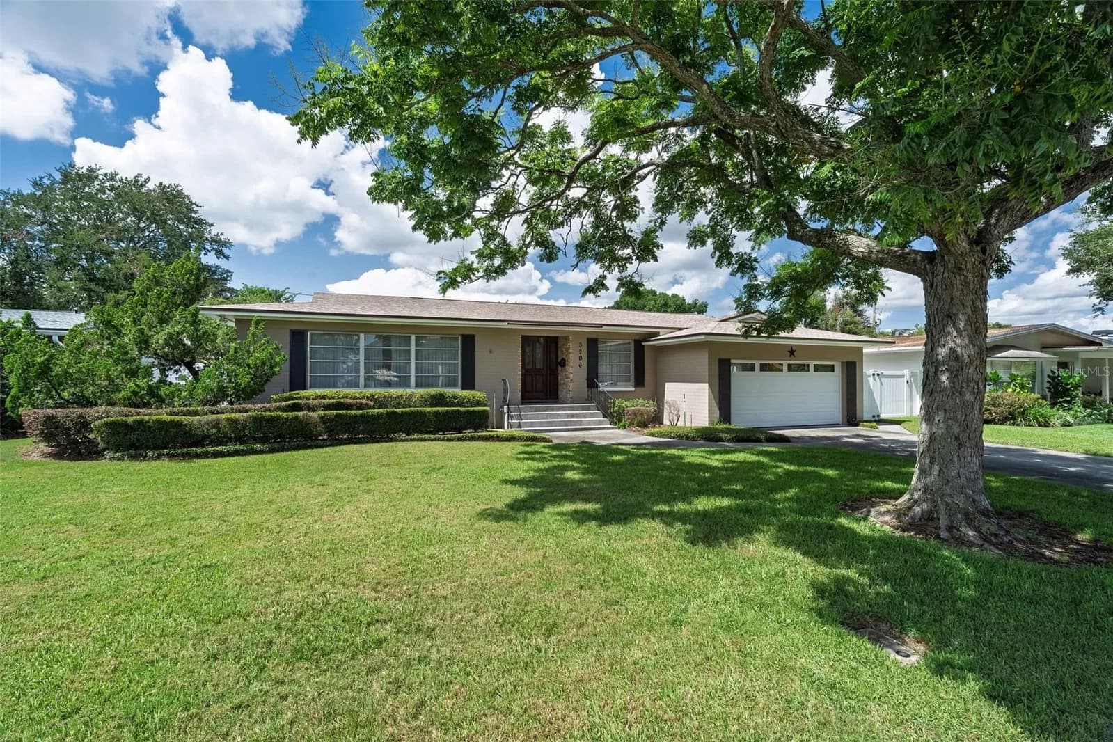 3206 ARDSLEY Drive, Orlando, FL 32804 2