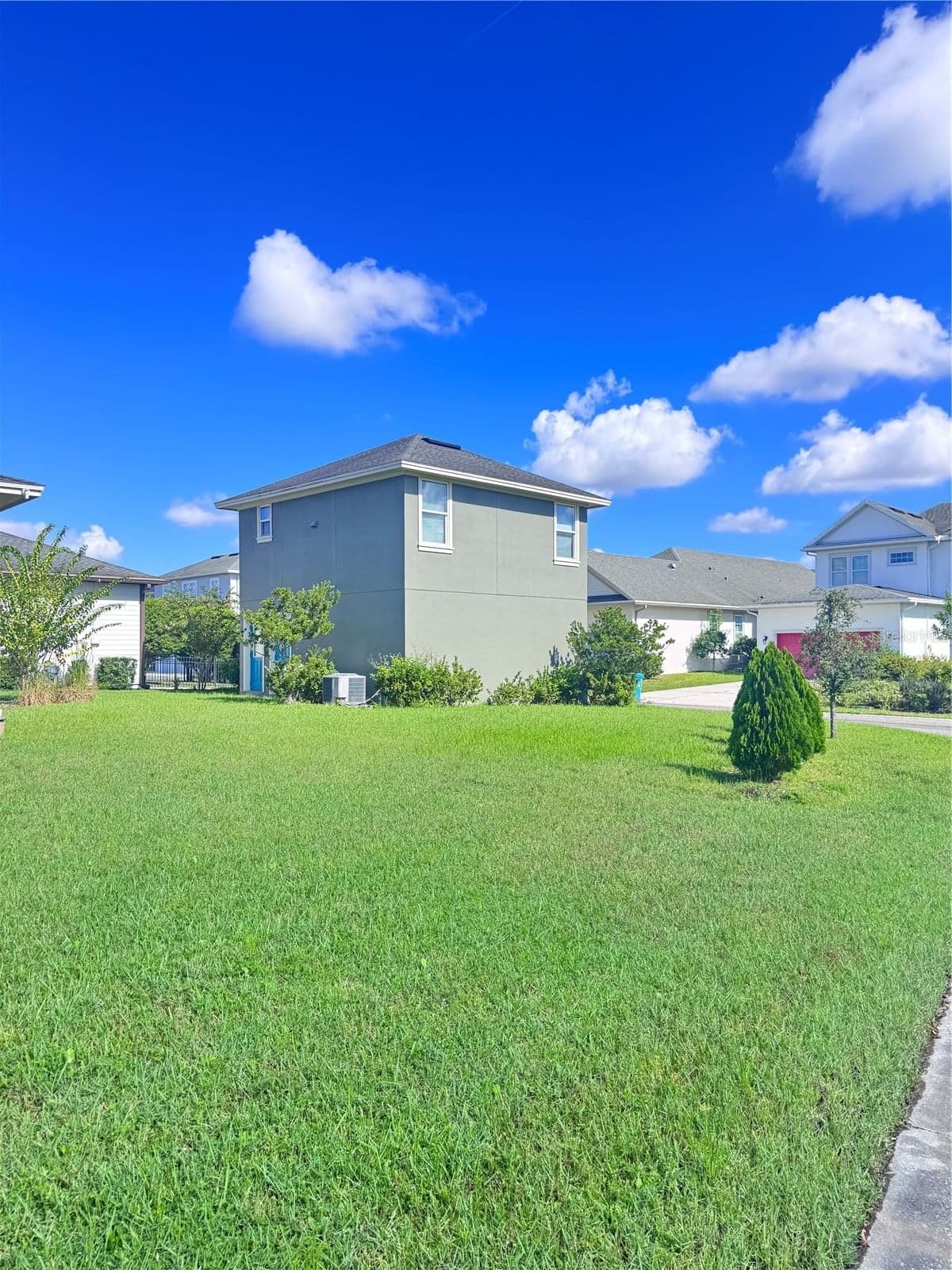 9251 NEHER Street, Orlando, FL 32827 2