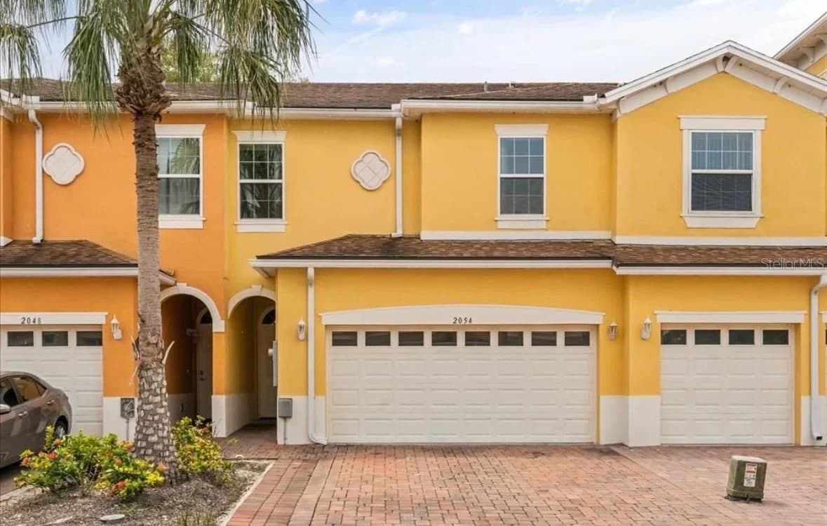 2043 ROYAL VISTA Court, Orlando, FL 32817 2