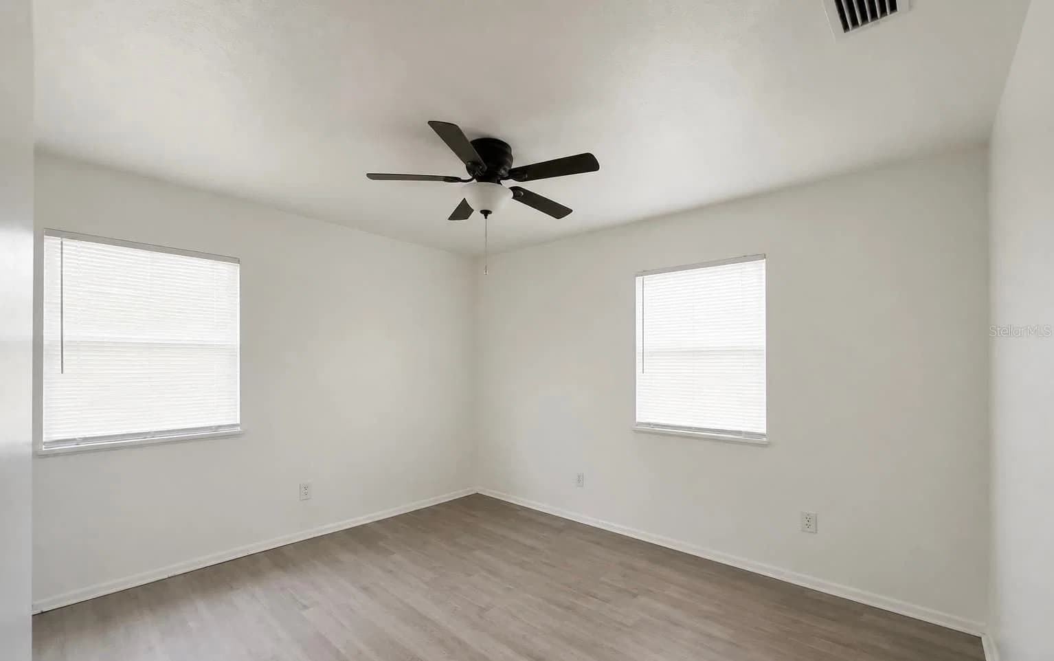 2331 NANSEN Avenue, Orlando, FL 32817 3