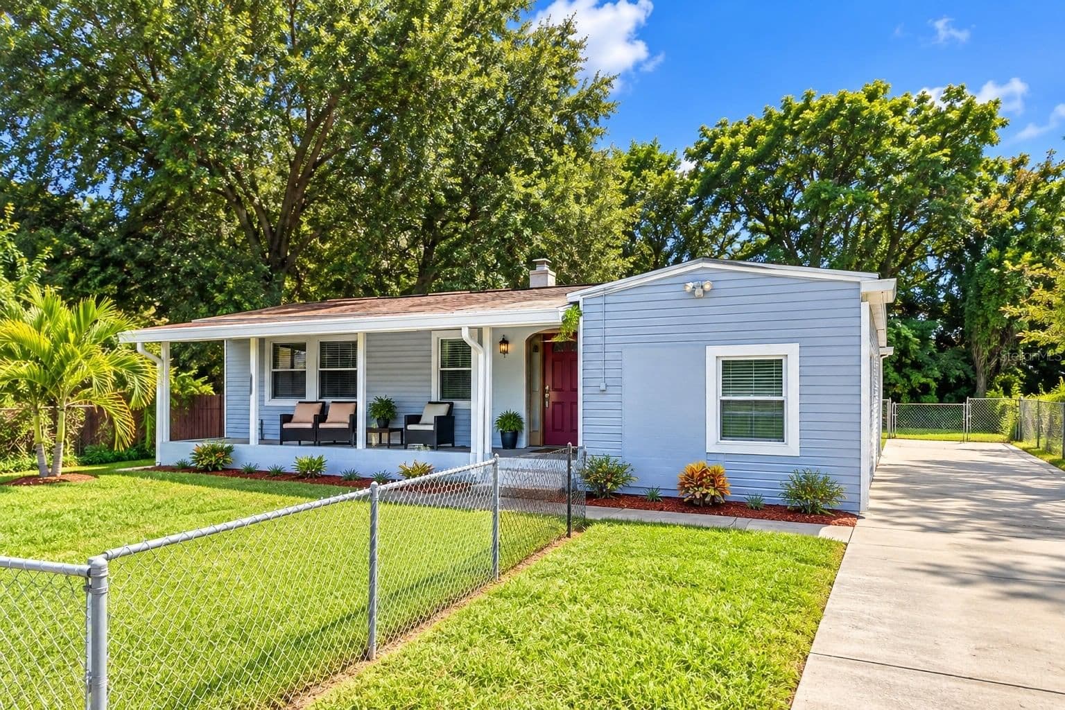 1624 GRAND Street, Orlando, FL 32805 2