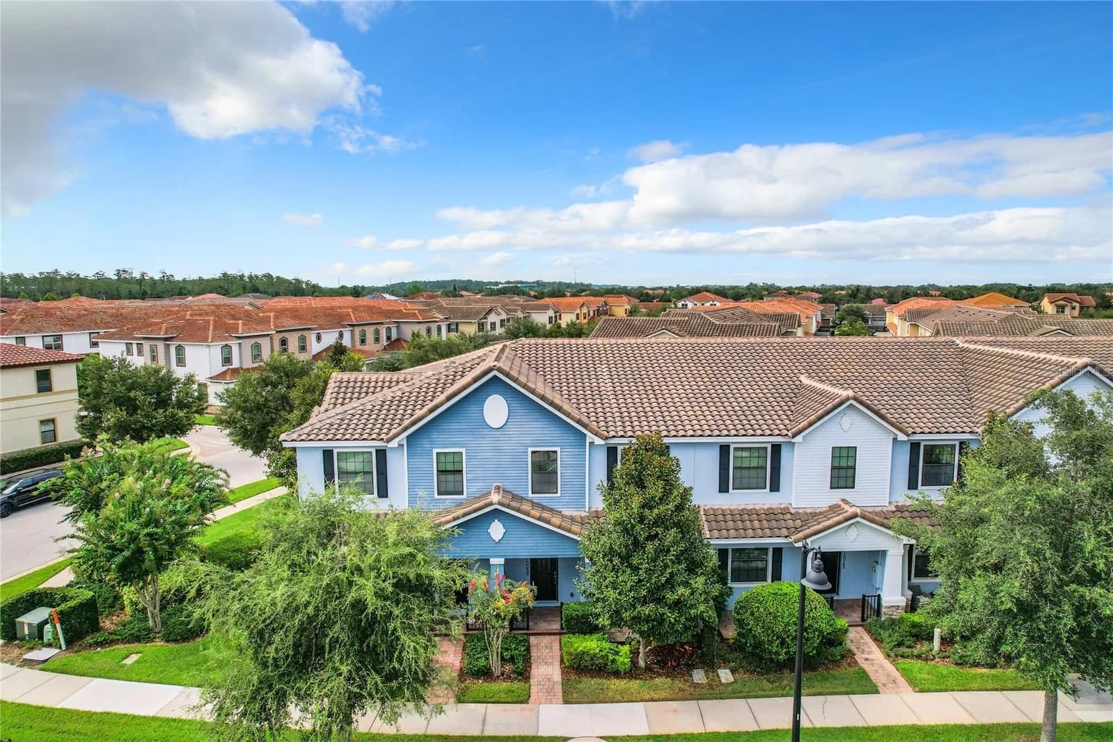 10059 EAGLE CREEK CENTER Boulevard, Orlando, FL 32832 3