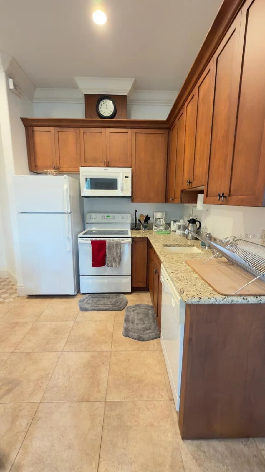 884 B SPRING PARK Loop #B 4
