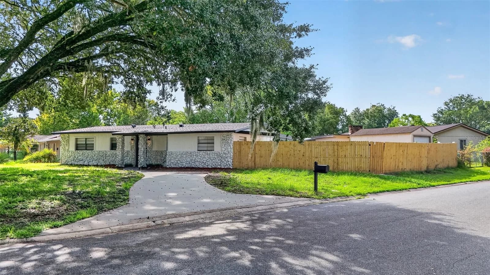 10810 GENEVIEVE Street, Orlando, FL 32825