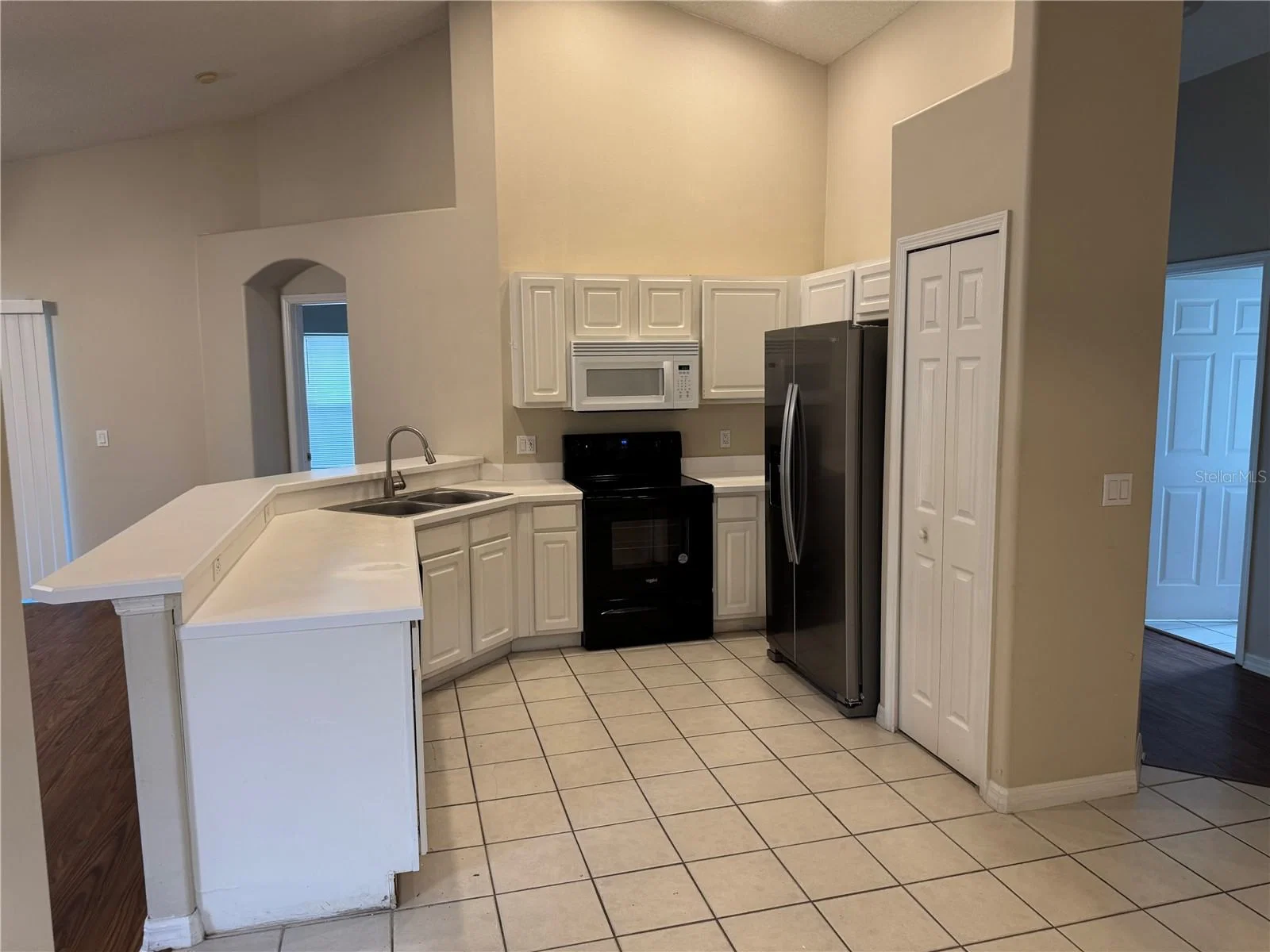 3215 CRYSTAL CREEK Boulevard 4