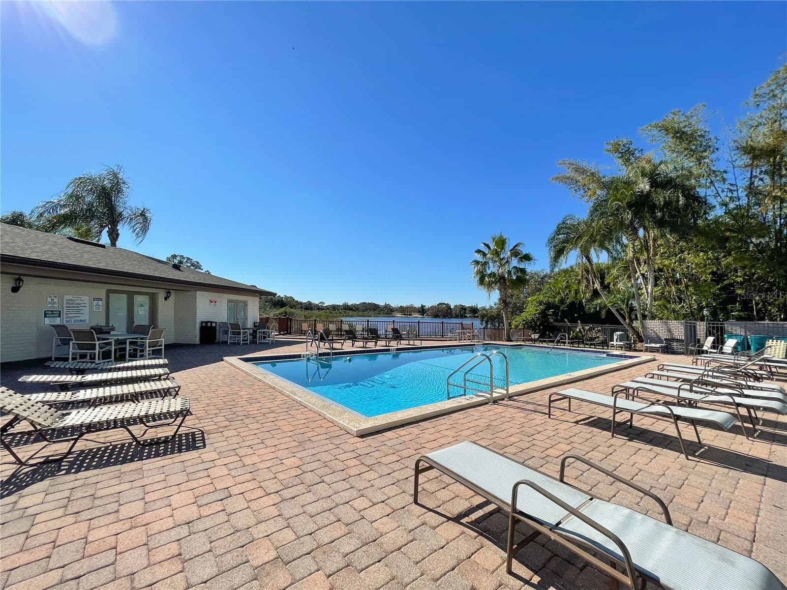 2808 PLAZA TERRACE Drive #2808 4