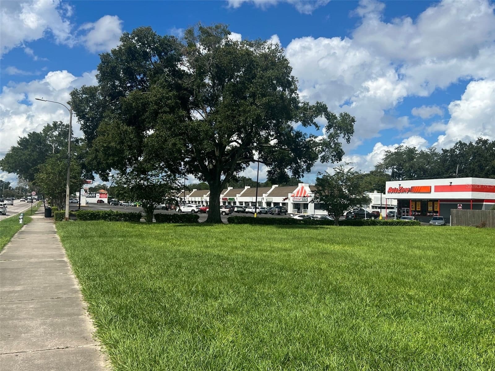 3412 CURRY FORD Road 4