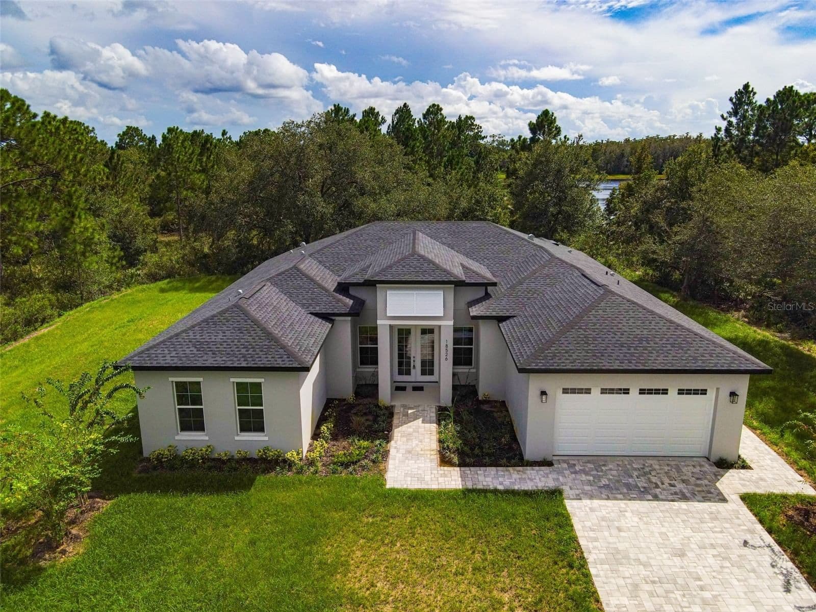 18526 SEAVIEW Street, Orlando, FL 32833 2
