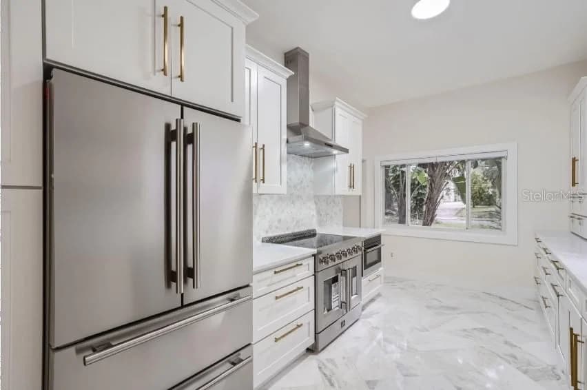 734 MILLS Avenue, Orlando, FL 32801 3