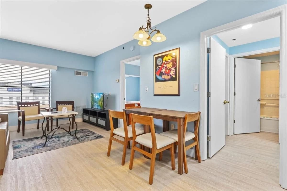 7601 CANADA Avenue #611, Orlando, FL 32819 3