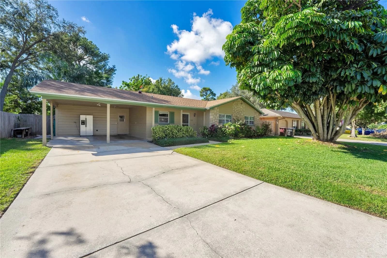 5220 FORZLEY Street, Orlando, FL 32812 3