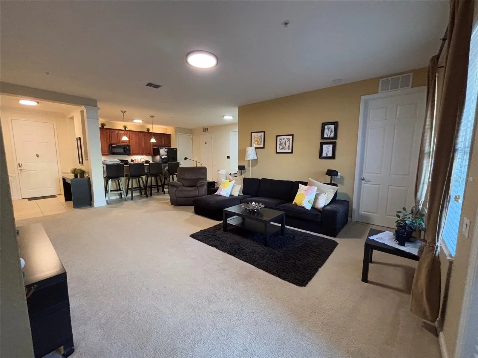 5048 SHOREWAY Loop #101, Orlando, FL 32819 3
