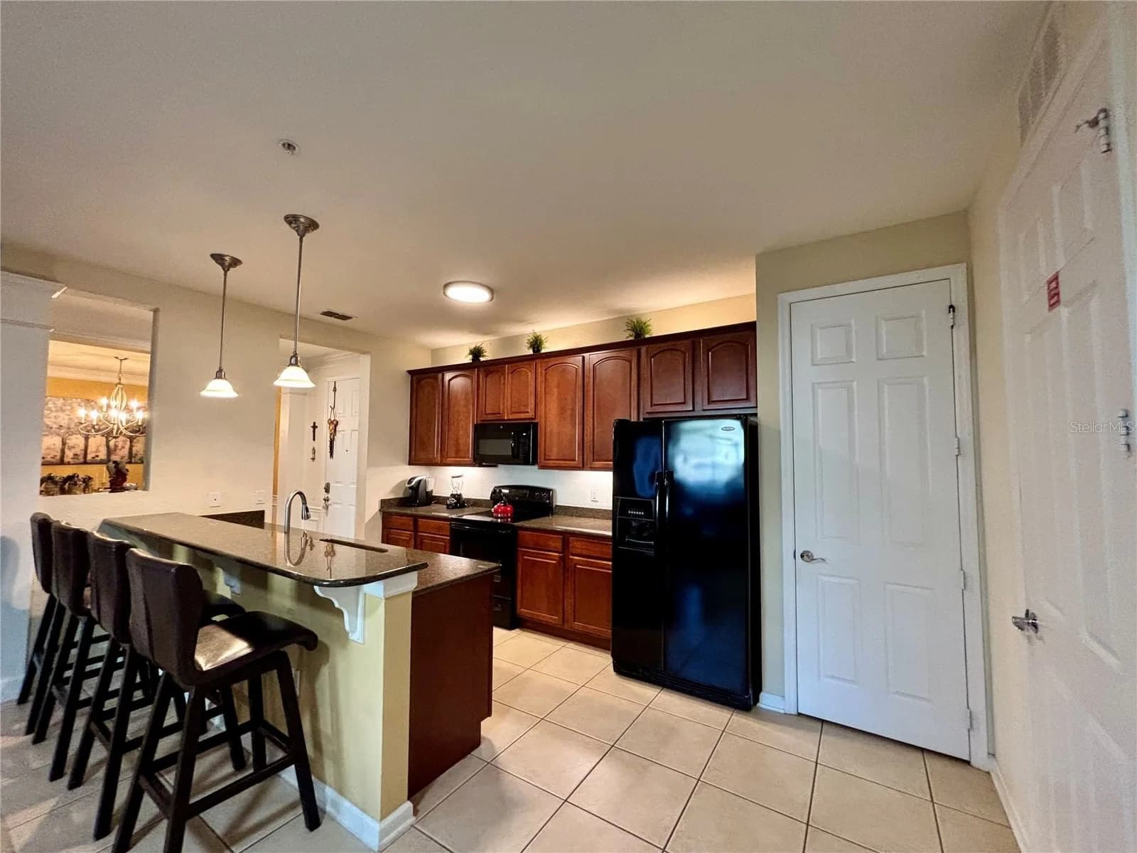 5048 SHOREWAY Loop #101 5