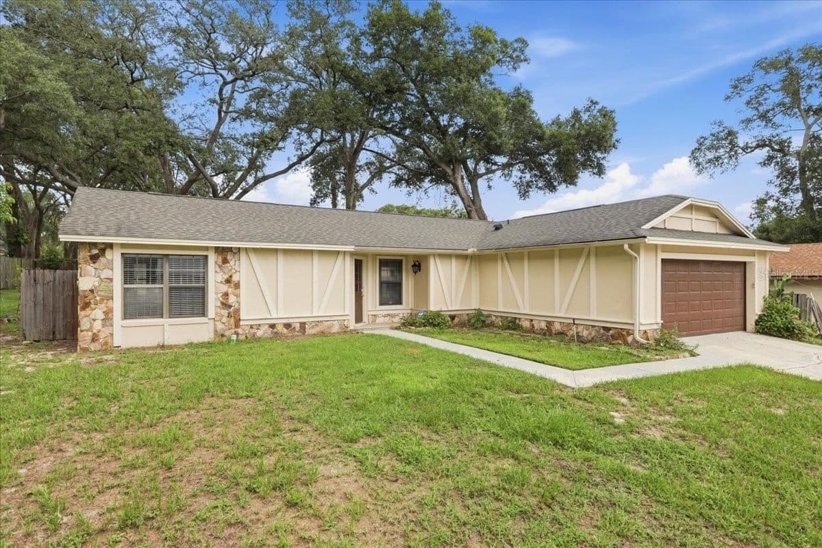 5045 CATSPAW Court, Orlando, FL 32808