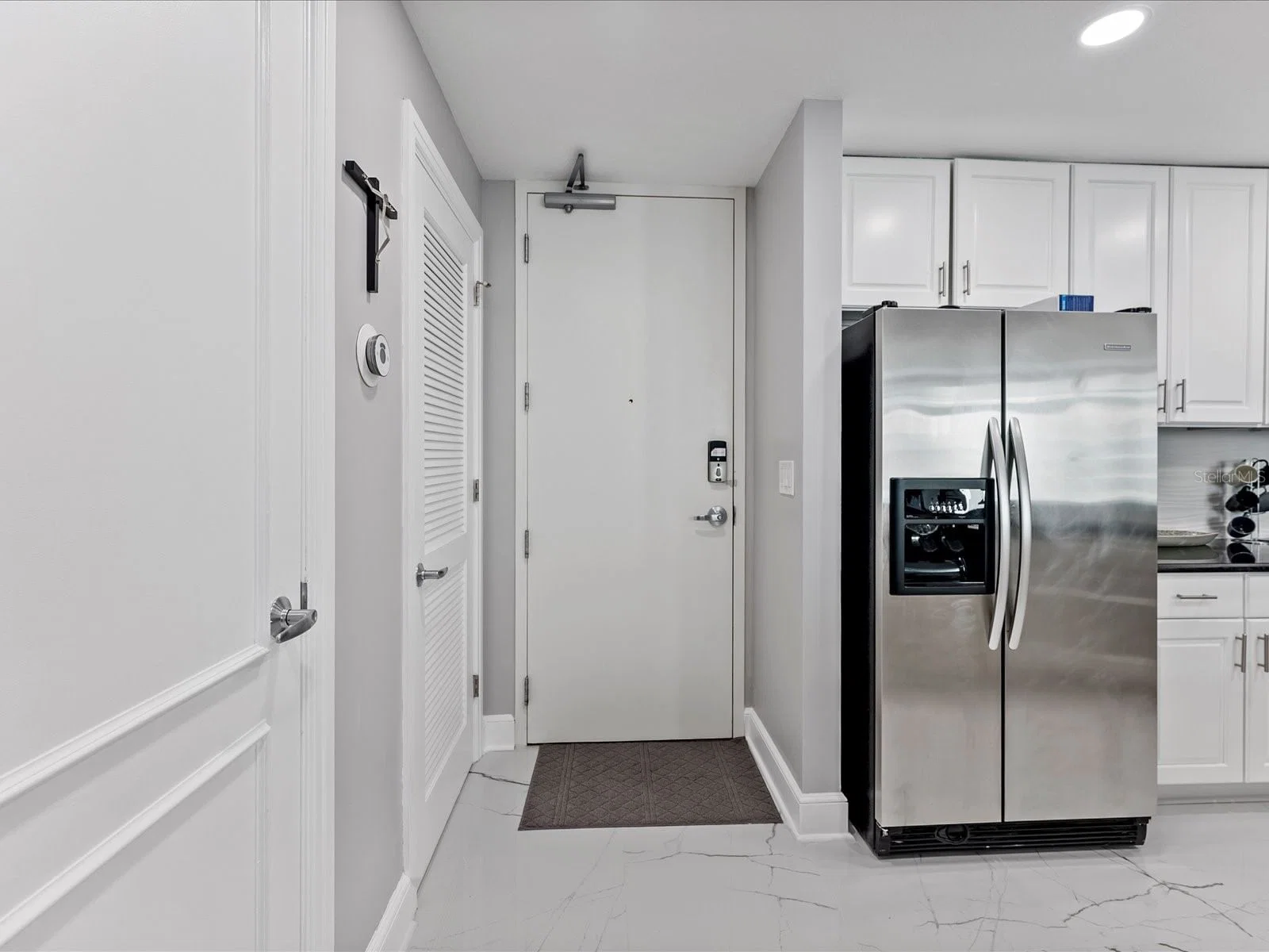 101 EOLA Drive #601, Orlando, FL 32801 2