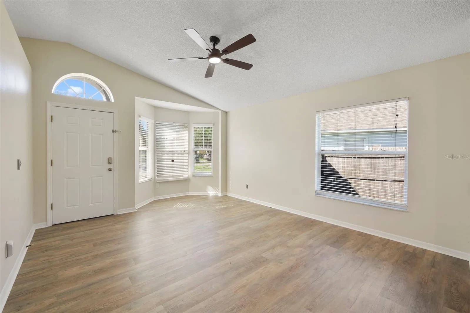 13659 GLASSER Avenue, Orlando, FL 32826 2