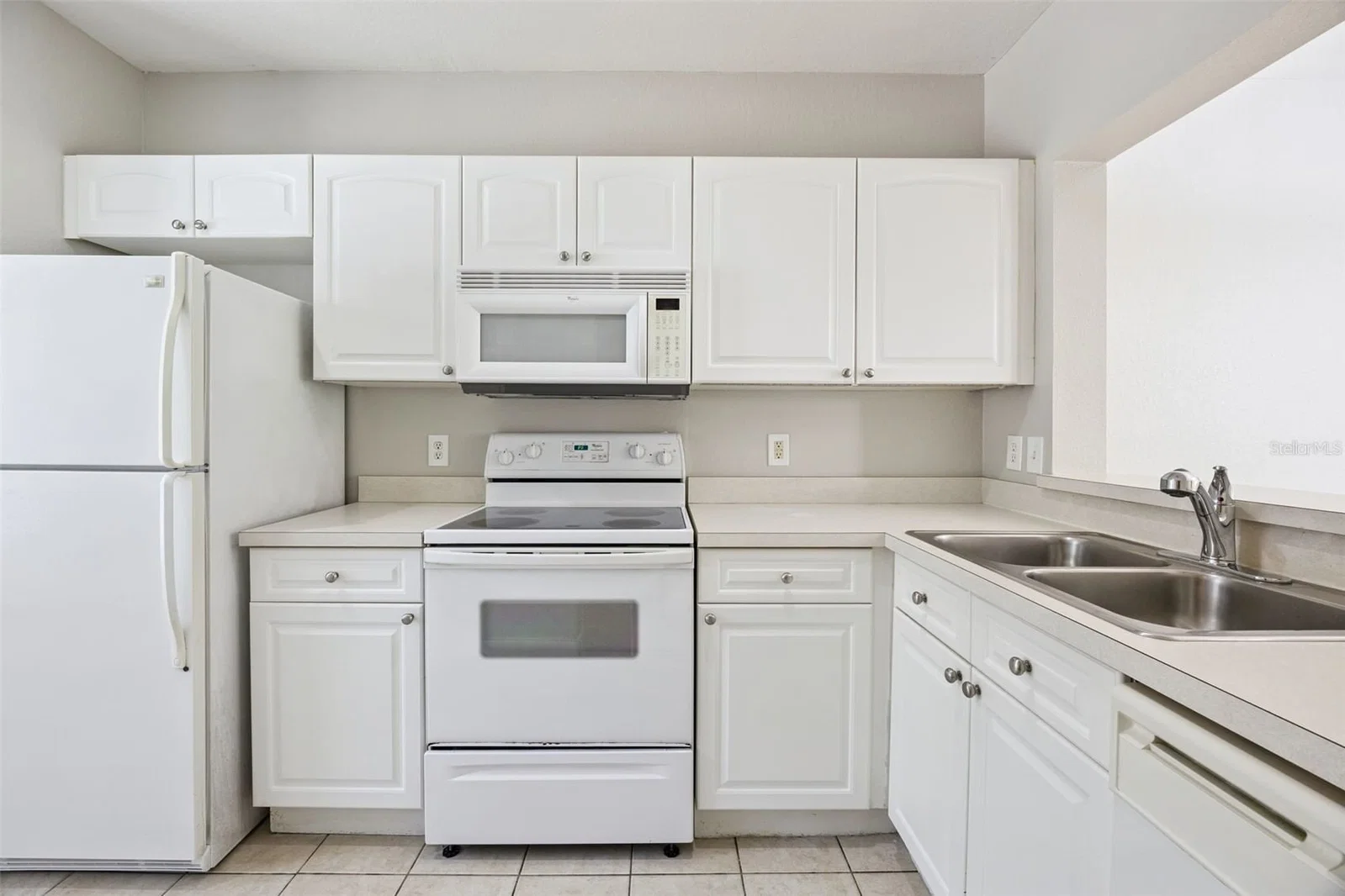 4175 PLANTATION COVE Drive 4
