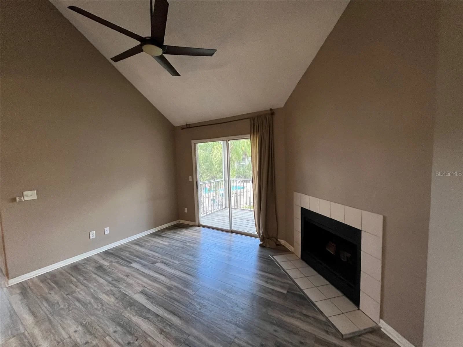 6088 WESTGATE Drive #202 4