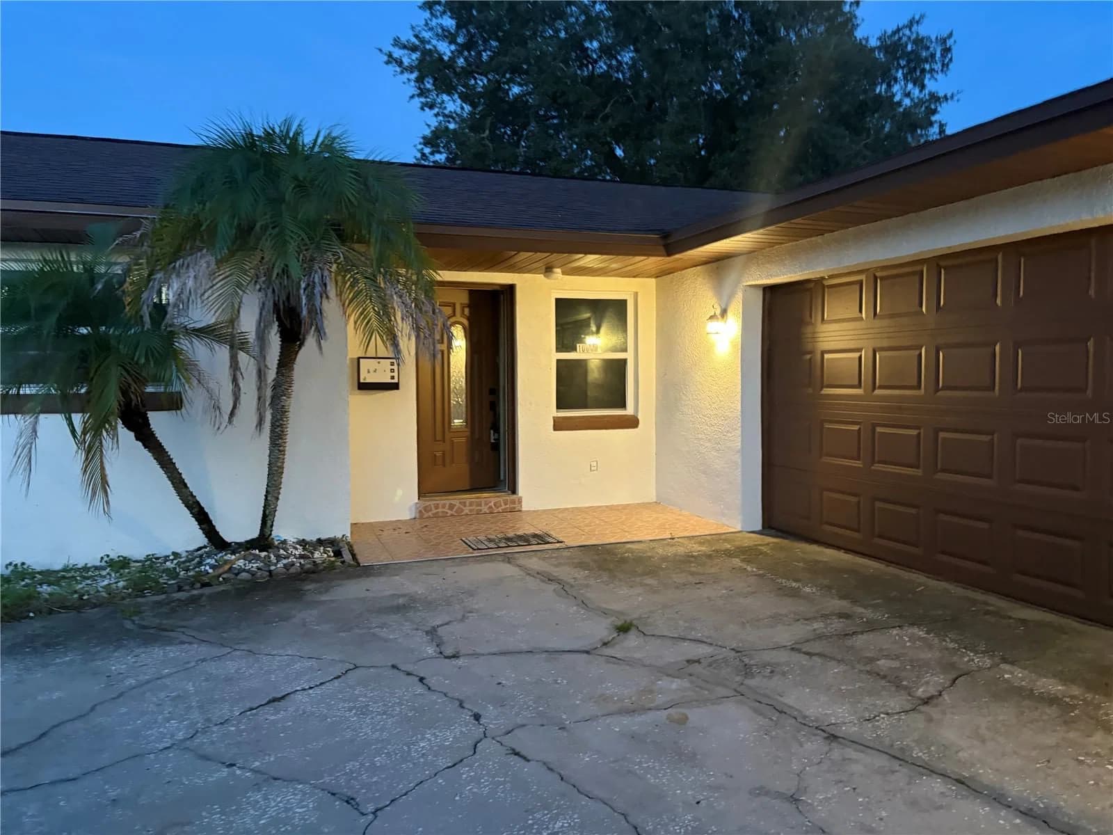 10647 REGENCY Court, Orlando, FL 32825 3