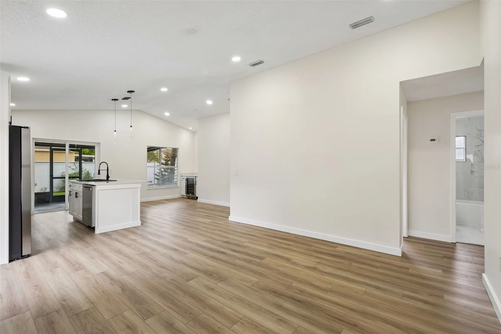 1158 VISTA PALMA Way 5