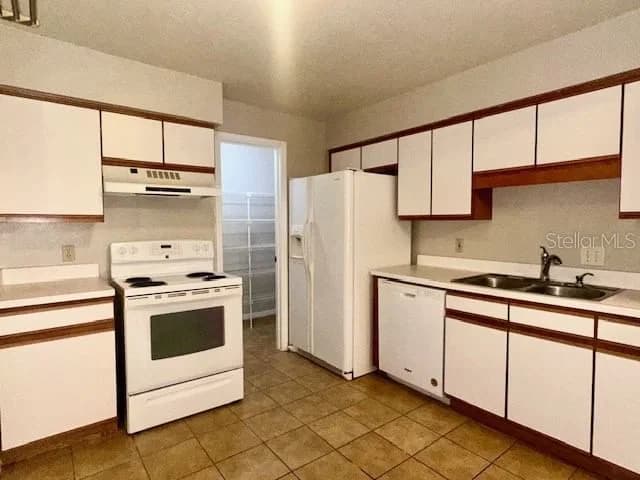 2259 COACH HOUSE Boulevard #702, Orlando, FL 32812 2