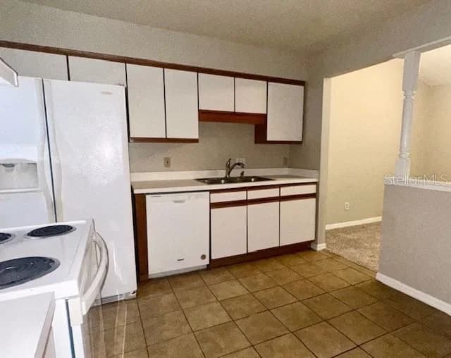 2259 COACH HOUSE Boulevard #702, Orlando, FL 32812 3