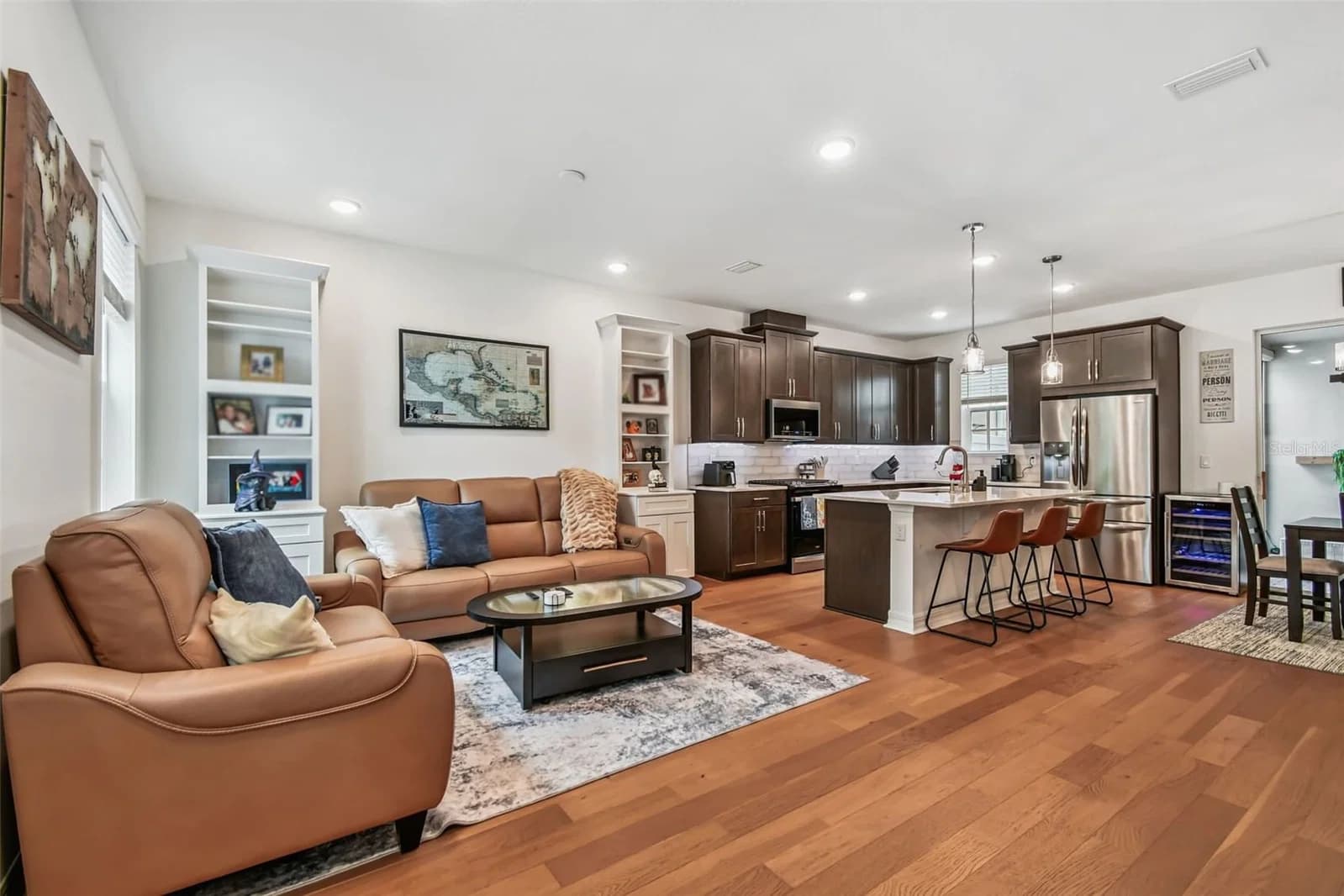 1845 ISLAND VILLAGE Way 4