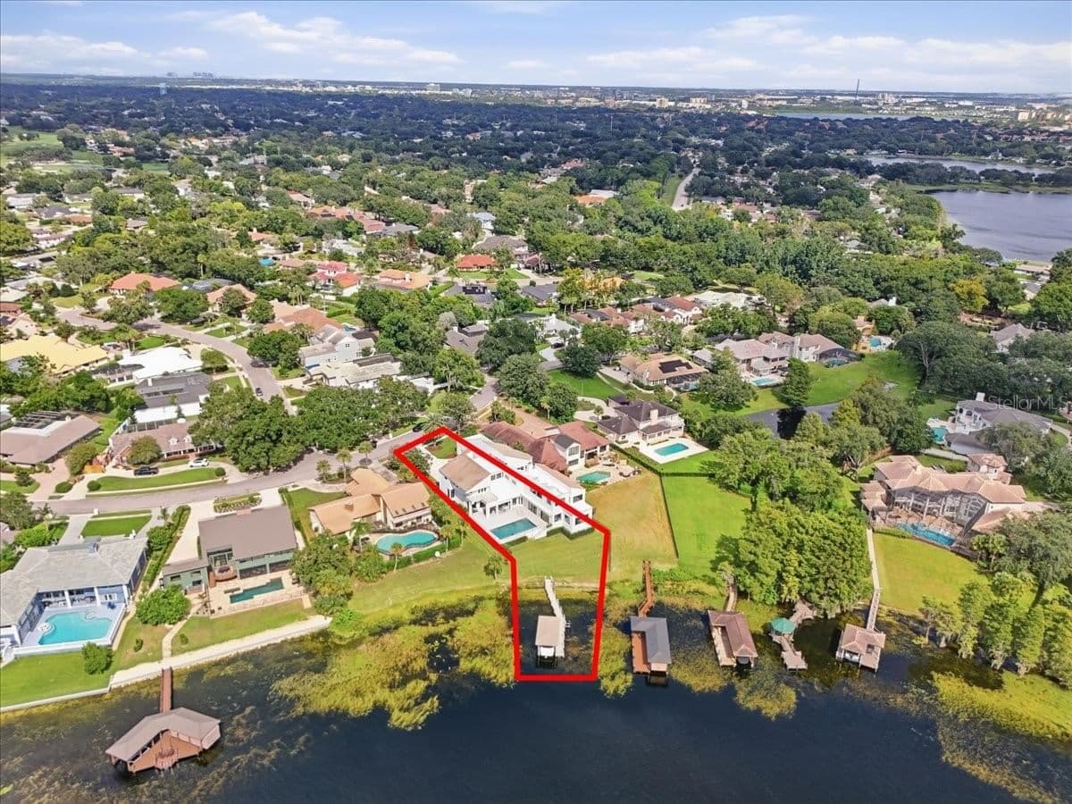 9320 CYPRESS COVE Drive 5