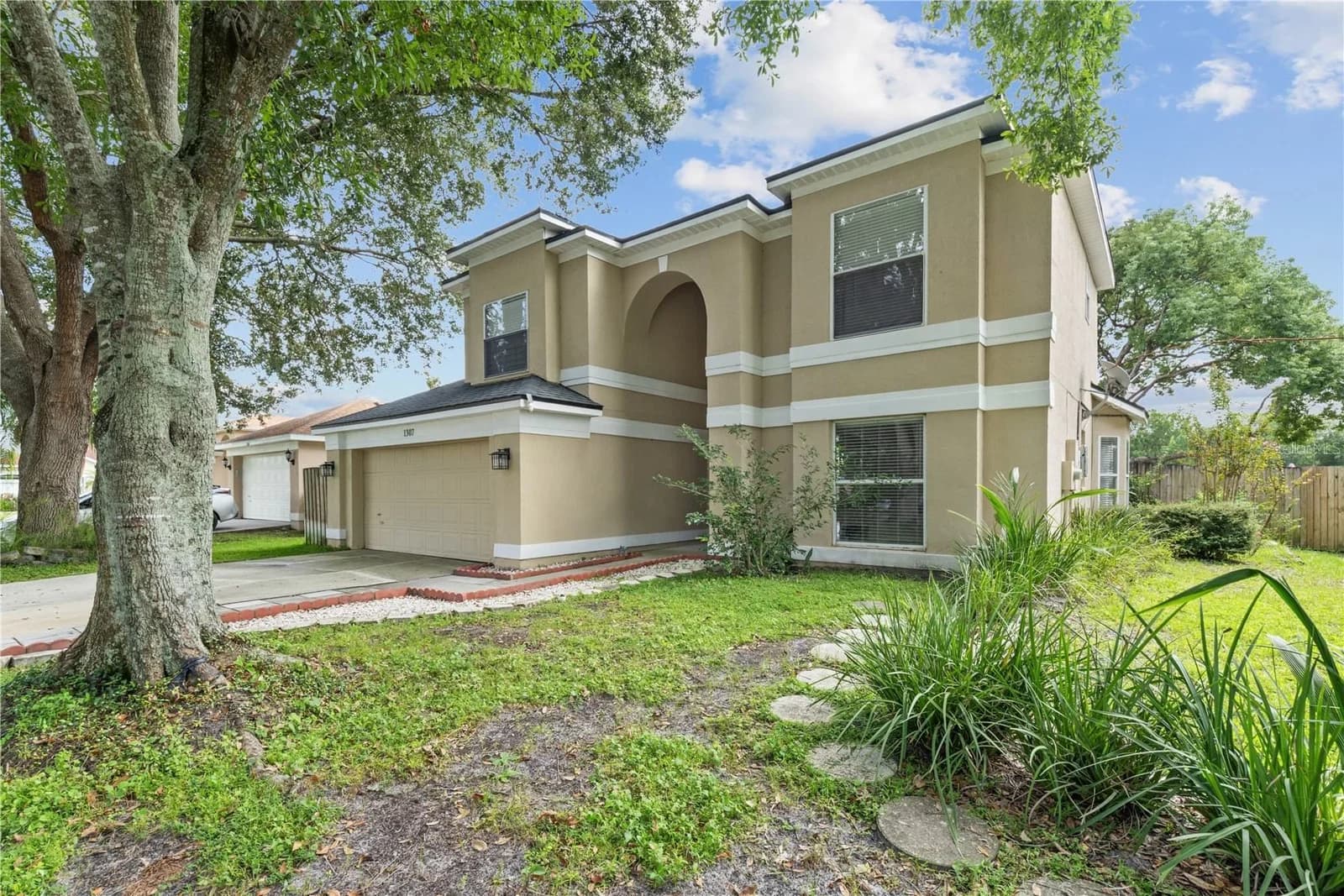 1307 LOCHBREEZE Way, Orlando, FL 32828 3