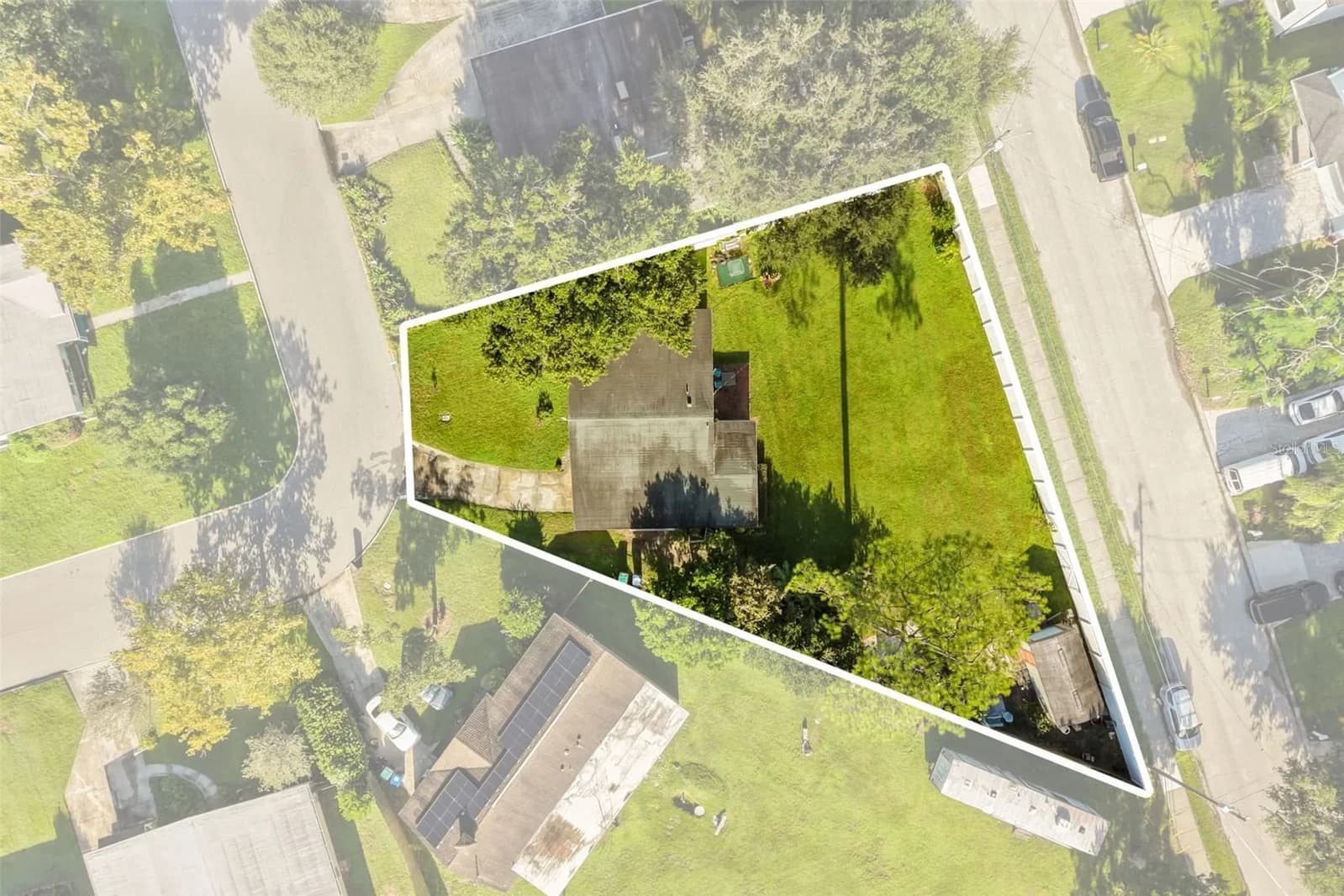 1721 MONTCALM Street, Orlando, FL 32806 2